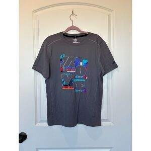 NWT Brooks Men's Empower Her Distance Short Sleeve T-Shirt Gray Size Medium